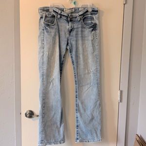 BKE size 32 Light wash jeans